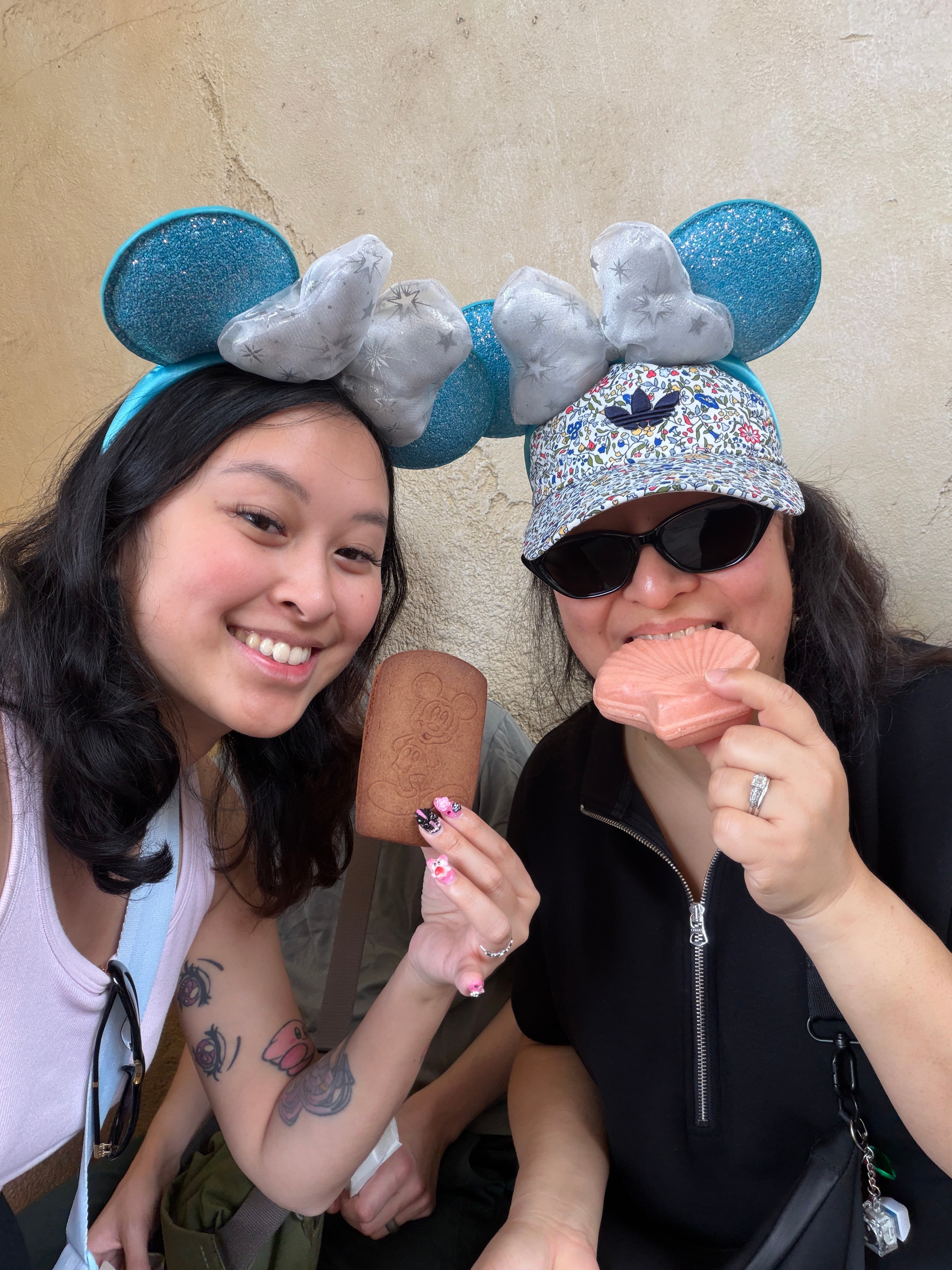 ice cream w/ hannah mom